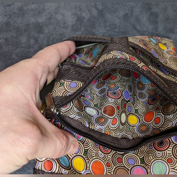 Braciano Travel Messenger Crossbody Bag - Multiple Pocket Lightweight - Picture 4 of 6